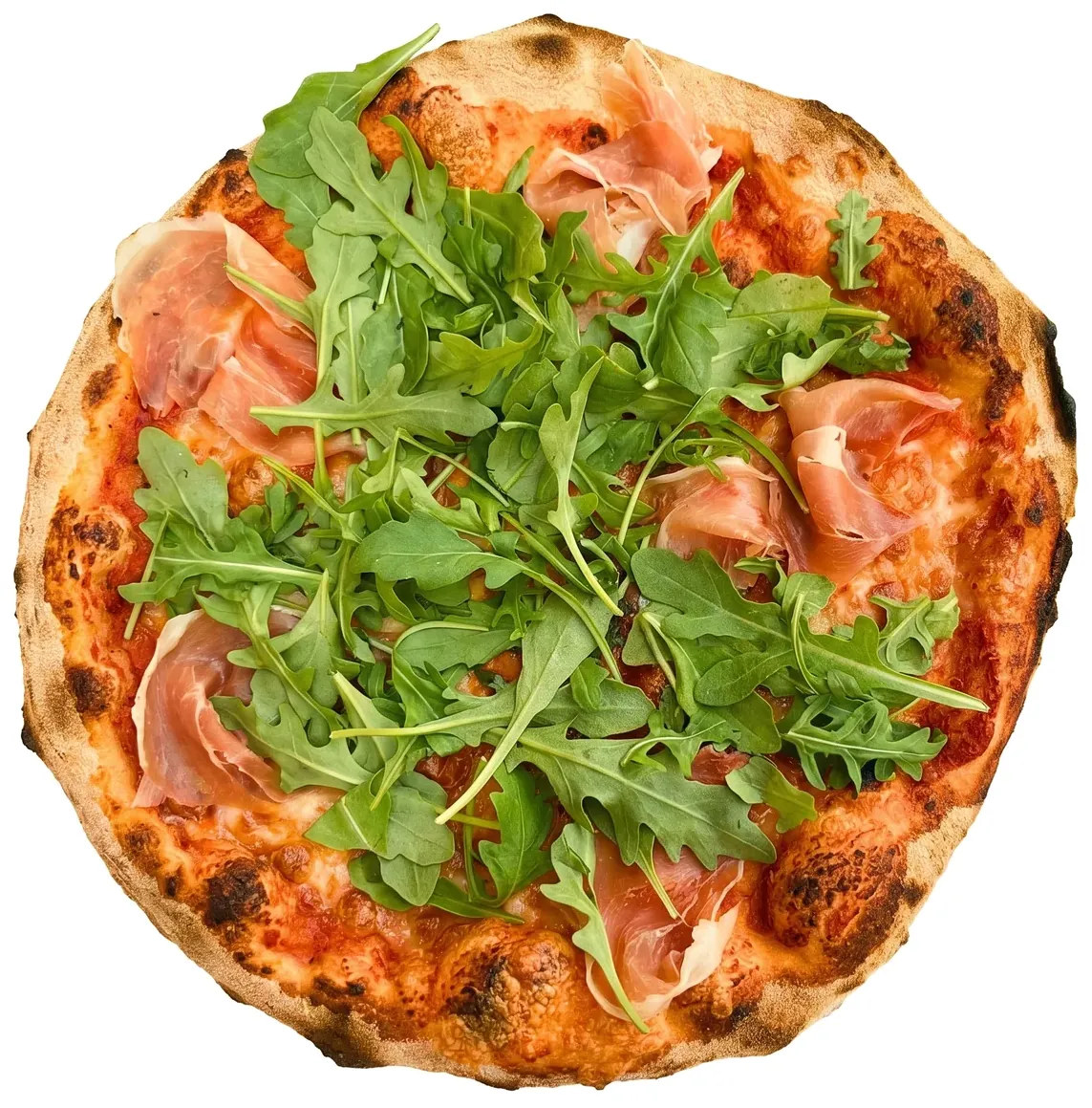 Pizza Prosciutto widziana z góry: prosciutto i rukola na cienkim cieście, bez talerza, na białym tle.